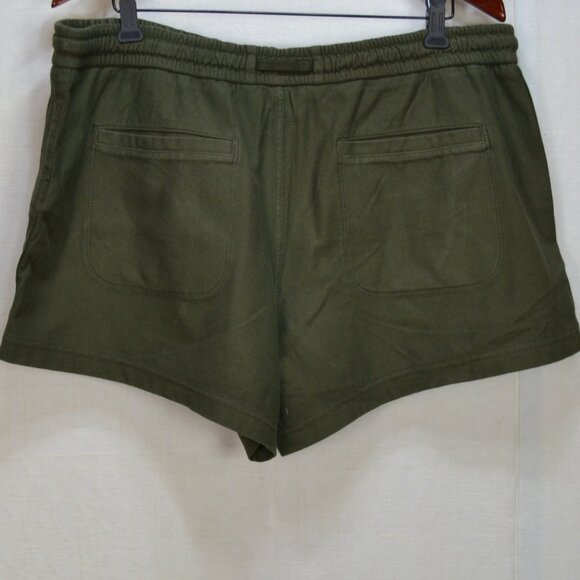 Athleta Military Short  size xl, 5 pockets - Picture 6 of 9